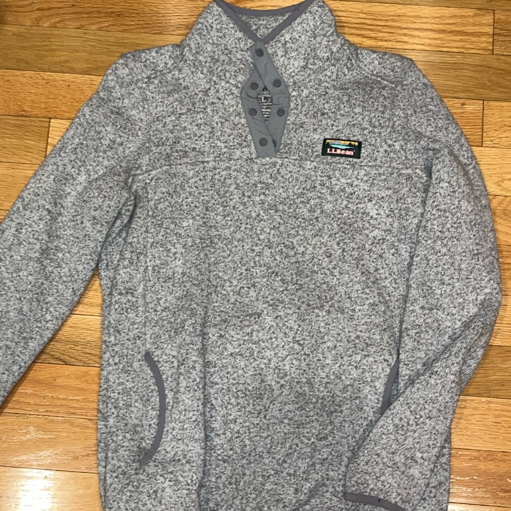 Selling grey llbean quarter button up. Nothing wrong with it just small for me